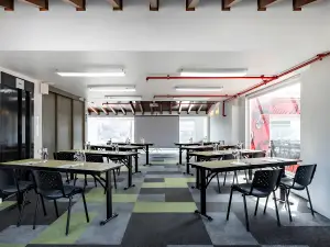 América event venue