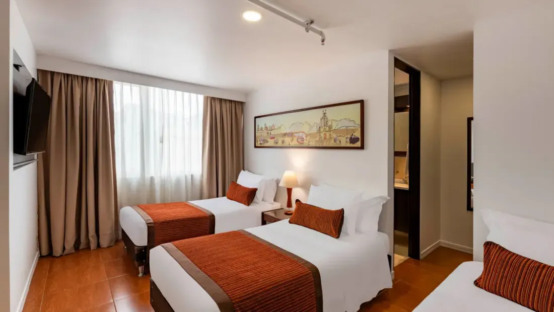 Habitación estándar con dos camas