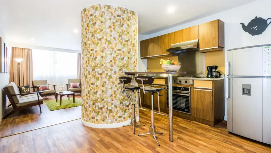 Suite kitchen